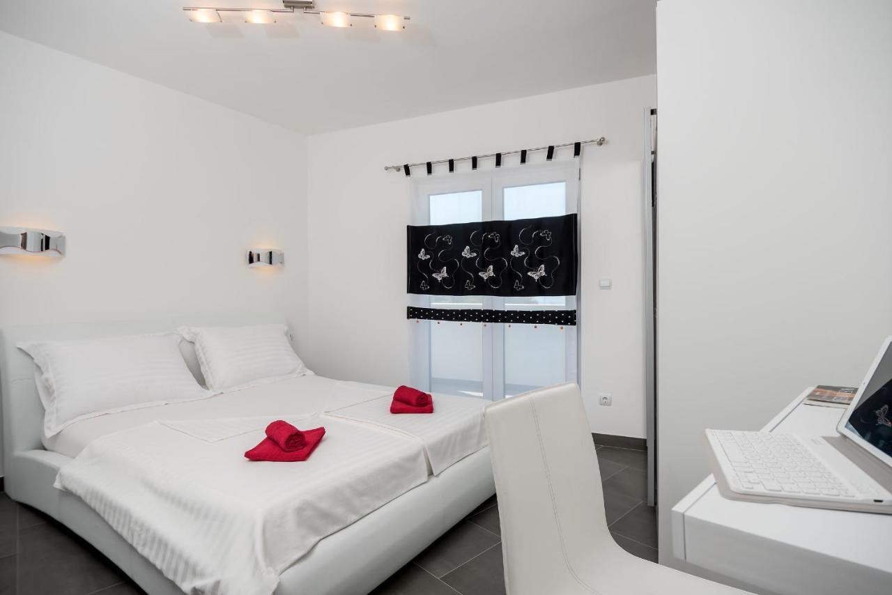 Sunny Biokovo Apartments Baska Voda Exterior photo